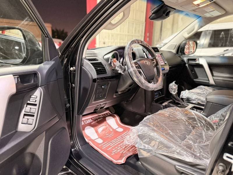 2022 Toyota Prado TXL1 thumbnail 7
