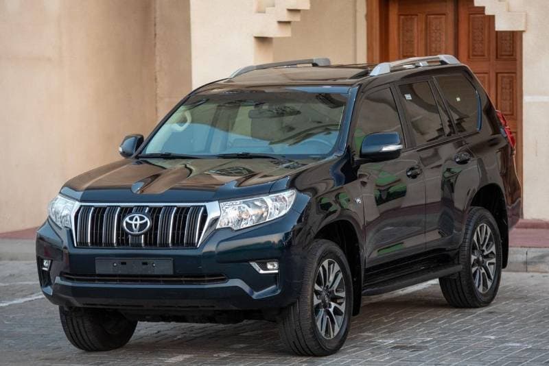 2022 Toyota Prado TX L thumbnail 4