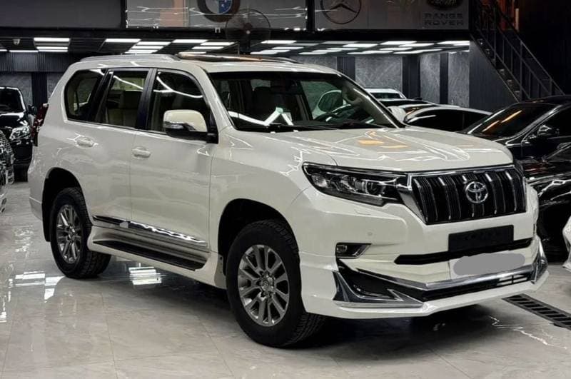2019 Toyota Prado VXR thumbnail 4