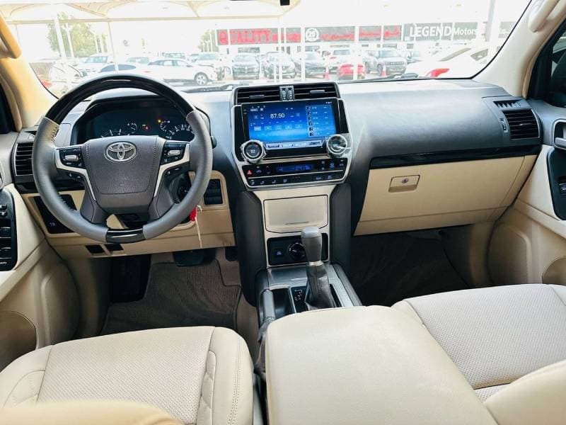 2021 Toyota Prado VXR thumbnail 8