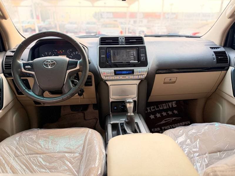 2019 Toyota Prado GXR thumbnail 7