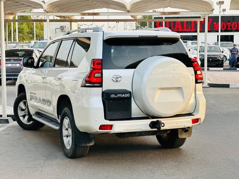 2021 Toyota Prado TX L thumbnail 3