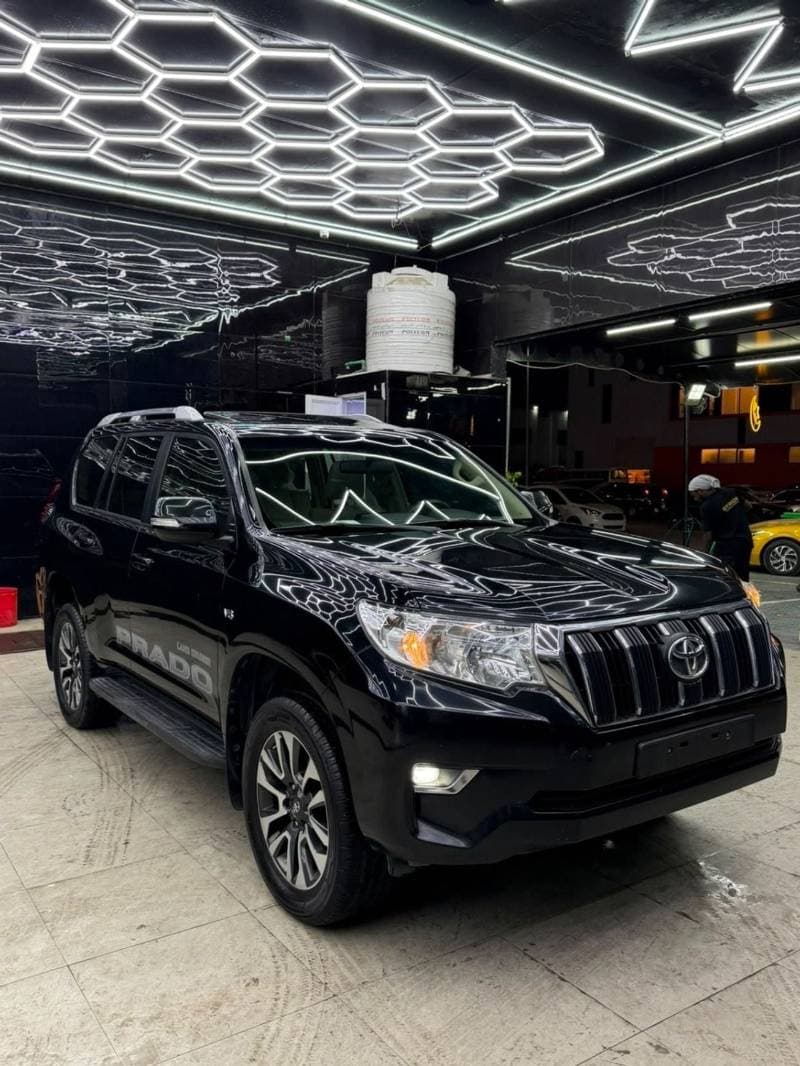 2023 Toyota Prado TX L thumbnail 2