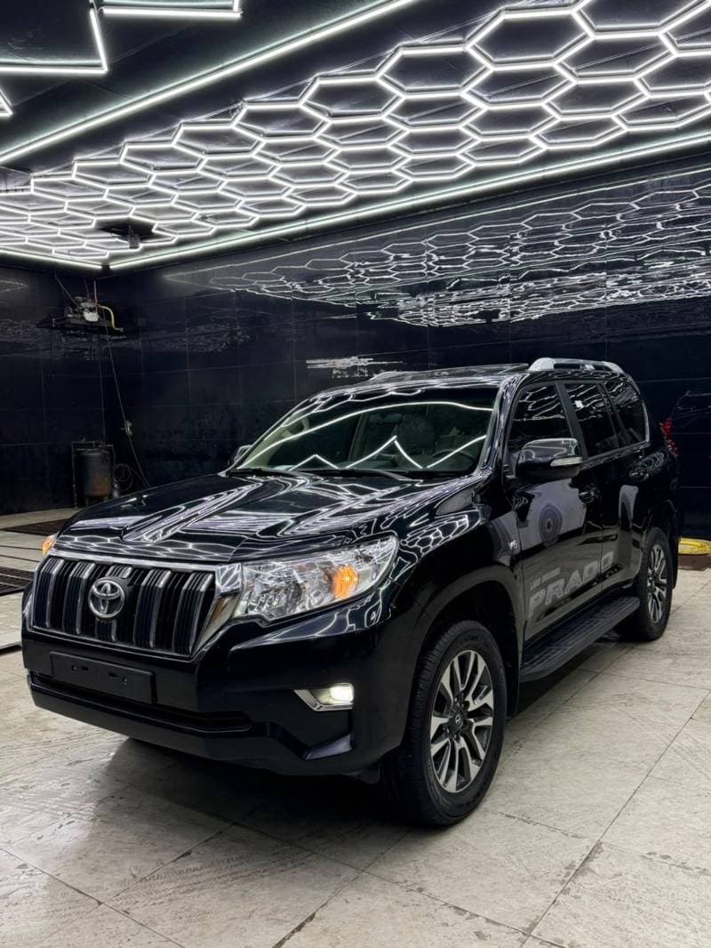 2023 Toyota Prado TX L thumbnail 5