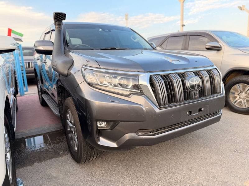 2018 Toyota Prado thumbnail 2
