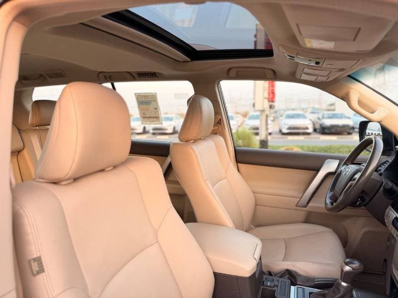 2022 Toyota Prado TX L thumbnail 8