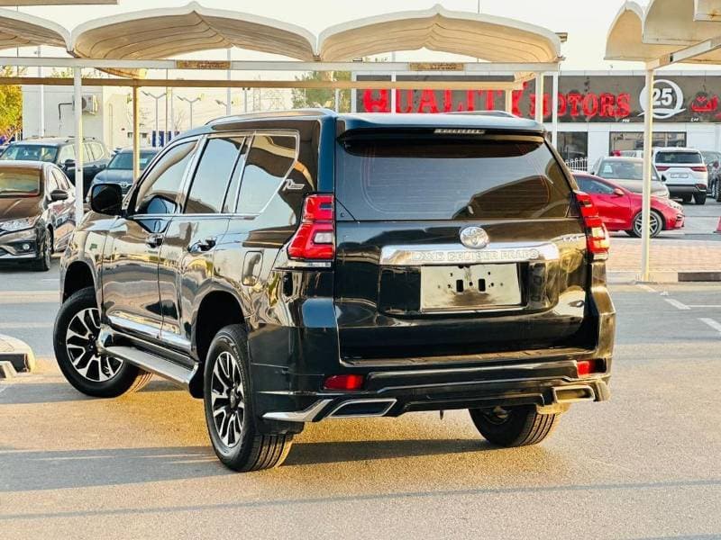2016 Toyota Prado TX L thumbnail 3