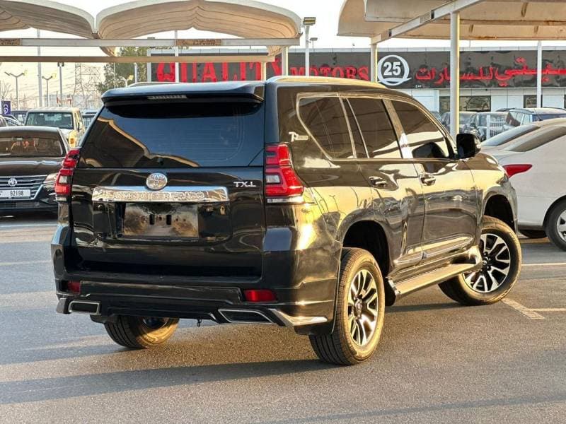 2016 Toyota Prado TX L thumbnail 4