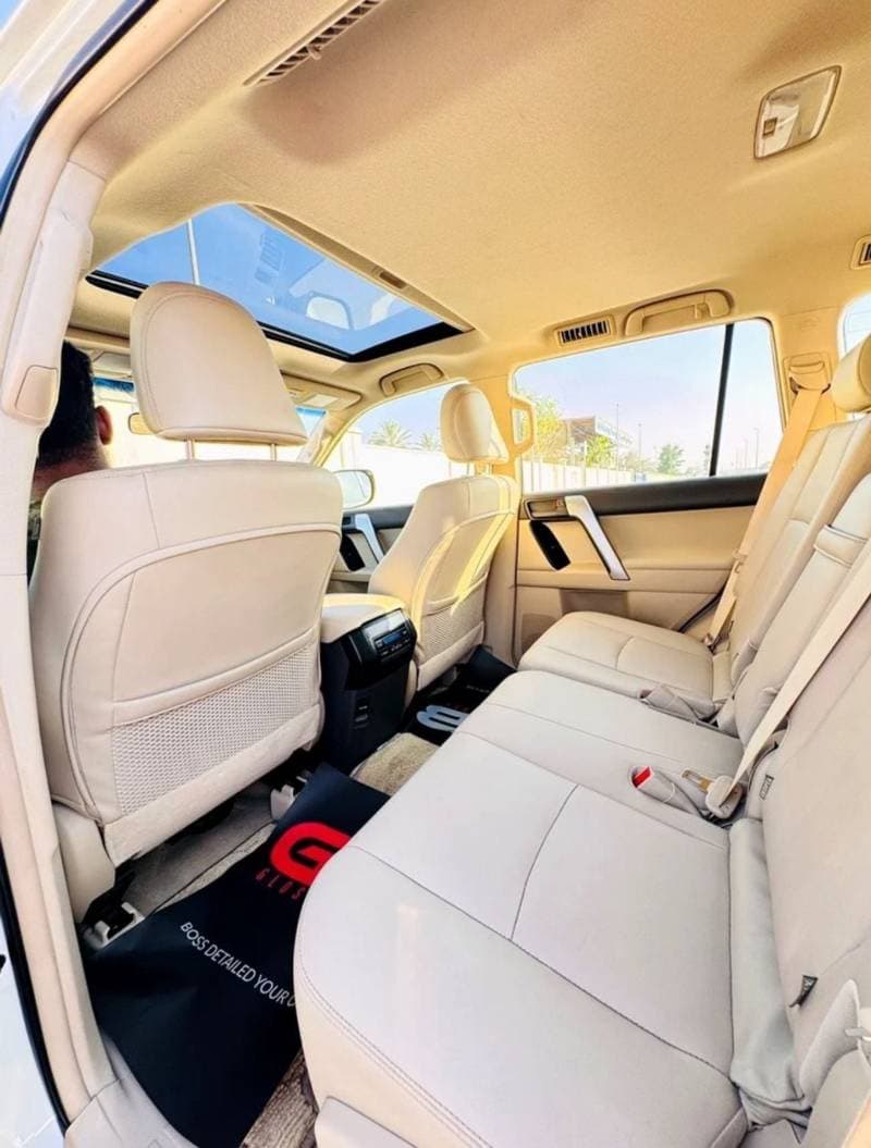 2020 Toyota Prado VXR thumbnail 7