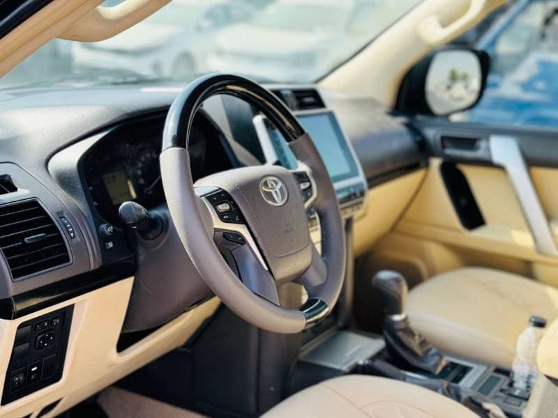 2019 Toyota Prado TX L thumbnail 5