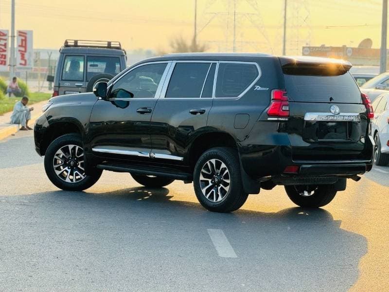 2015 Toyota Prado TX L thumbnail 4