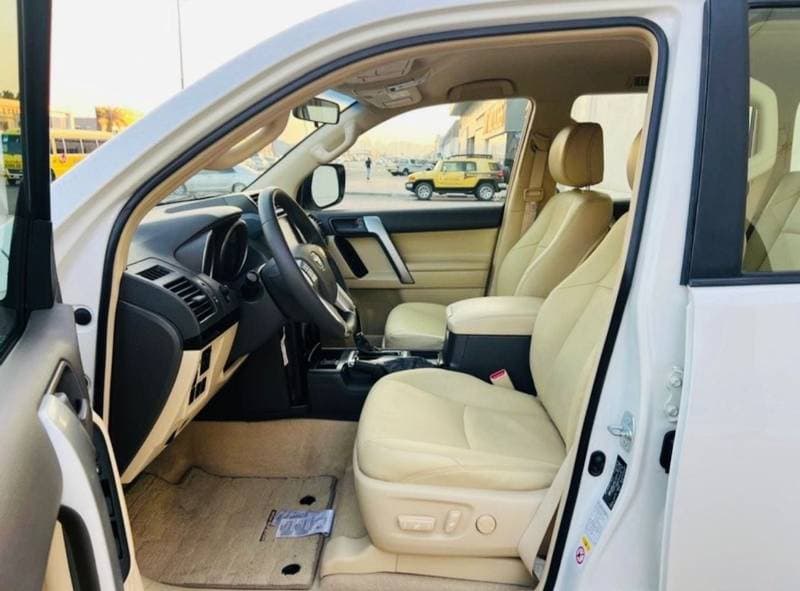 2014 Toyota Prado VXR thumbnail 5