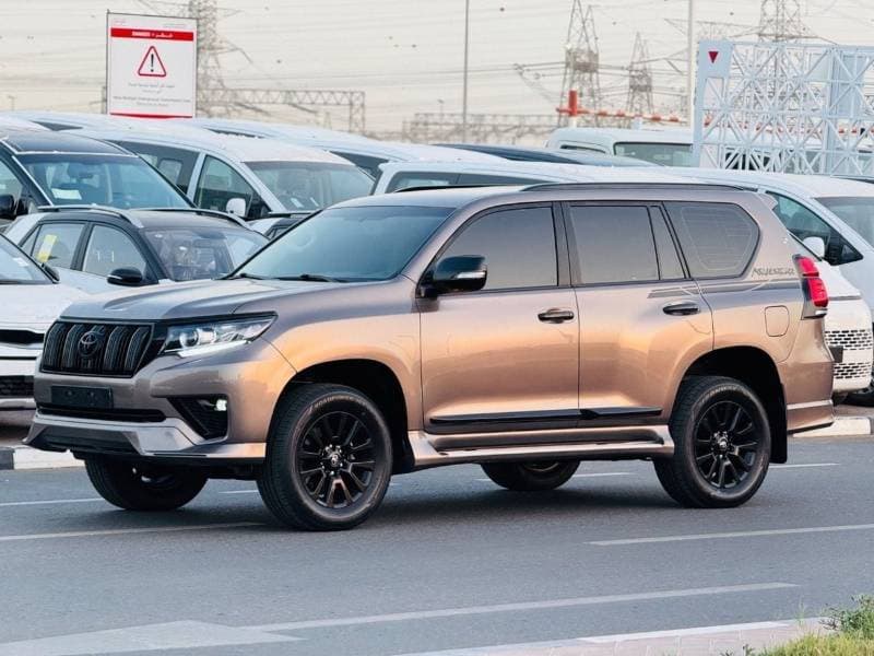 2019 Toyota Prado VXR thumbnail 2