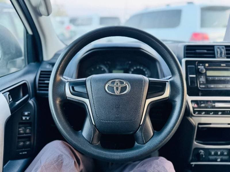 2018 Toyota Prado TX L thumbnail 5