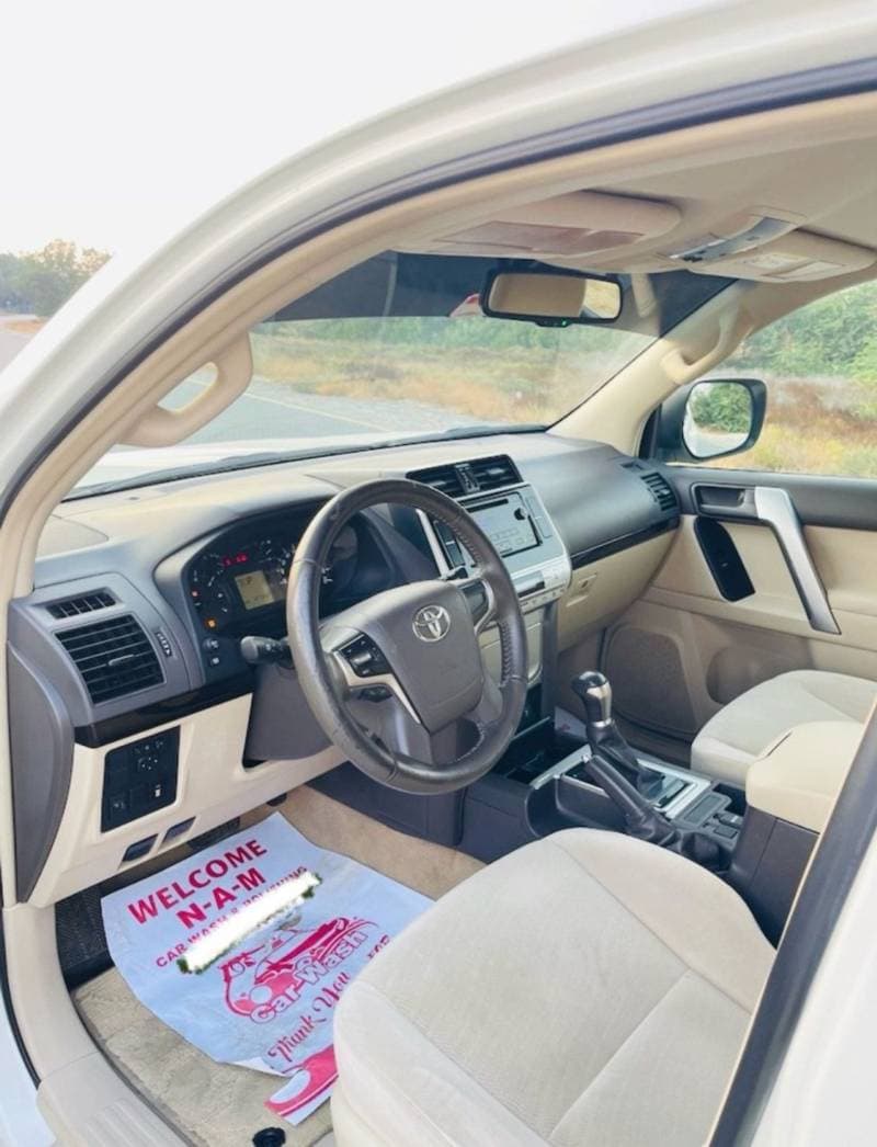 2018 Toyota Prado EXR thumbnail 5