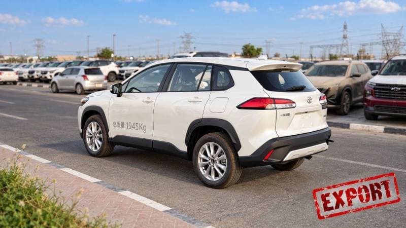 2026 Toyota Corolla Cross GLI thumbnail 4