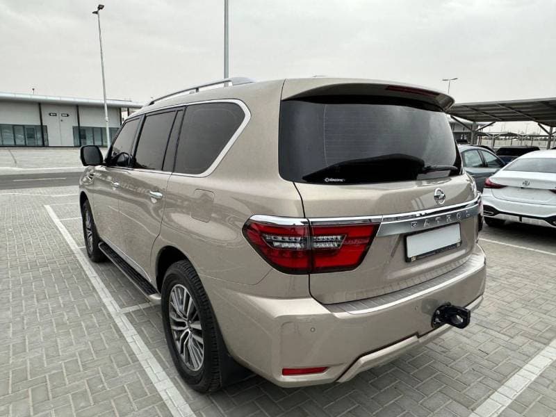 2021 Nissan Patrol SE PLATINUM CITY thumbnail 6
