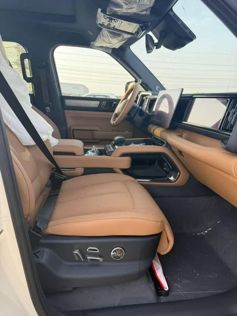 2025 BYD Leopard 5 STANDARD thumbnail 5