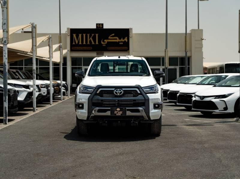 2026 Toyota Hilux ADVENTURE thumbnail 2