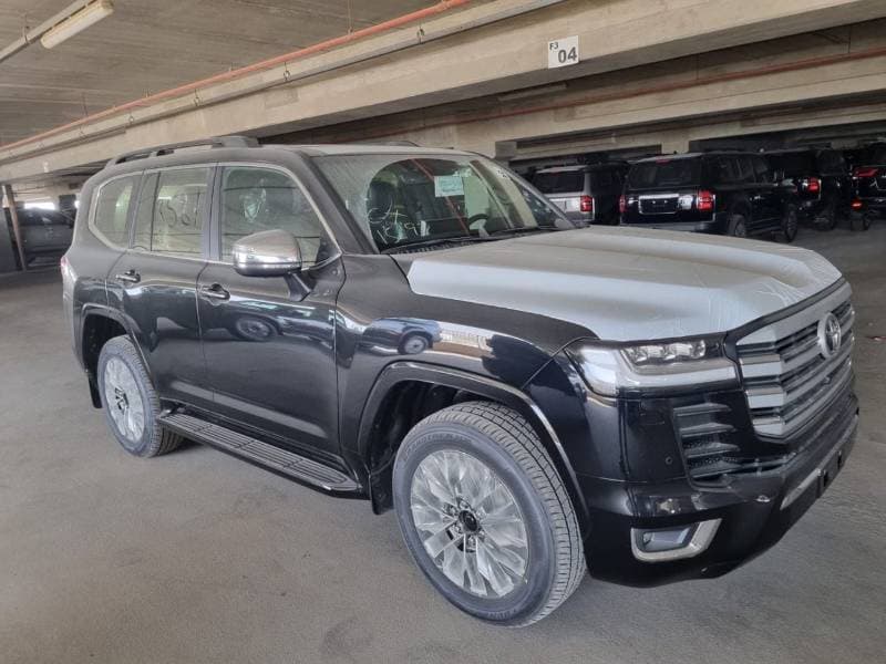 2026 Toyota Land Cruiser VXR