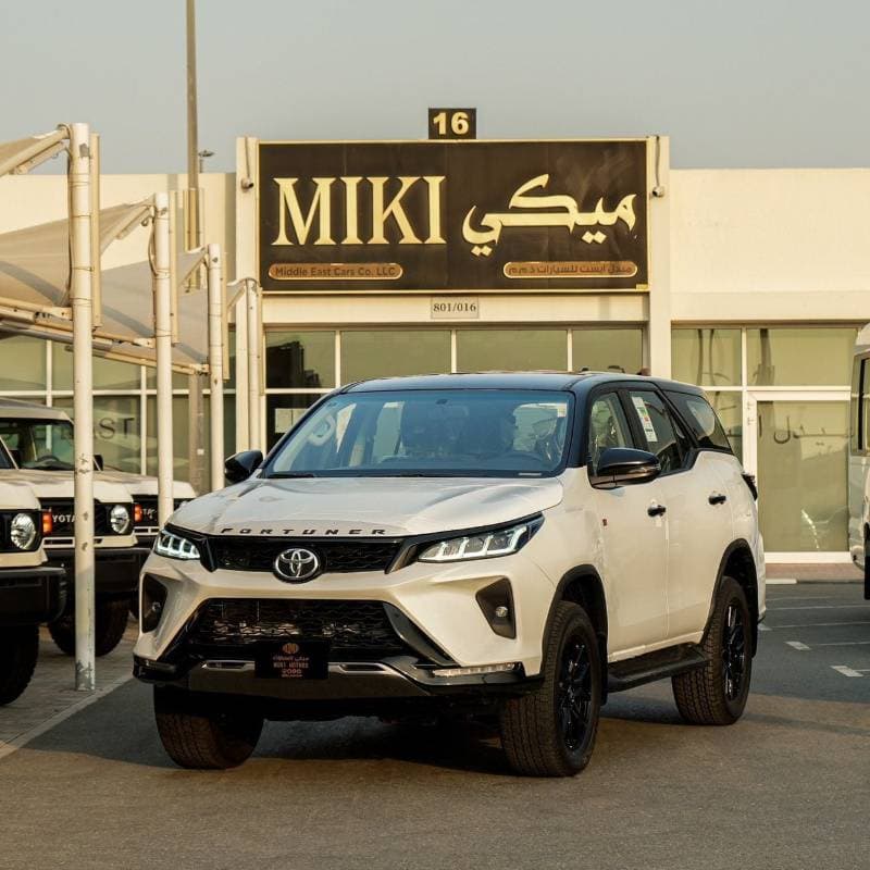 2026 Toyota Fortuner VXR thumbnail 2