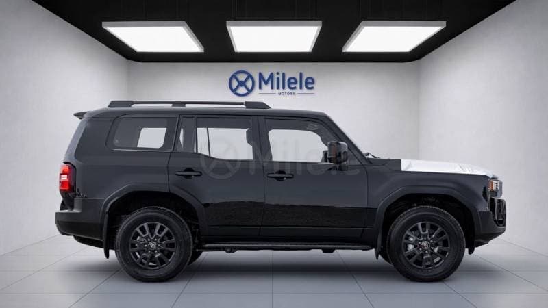 2026 Toyota Prado thumbnail 6