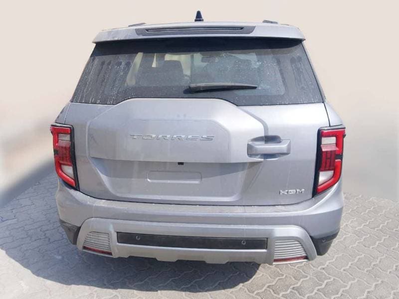 2026 Ssangyong Torres thumbnail 3