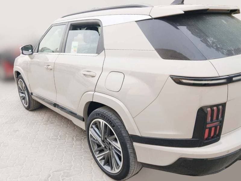 2026 Ssangyong Actyon MID thumbnail 3