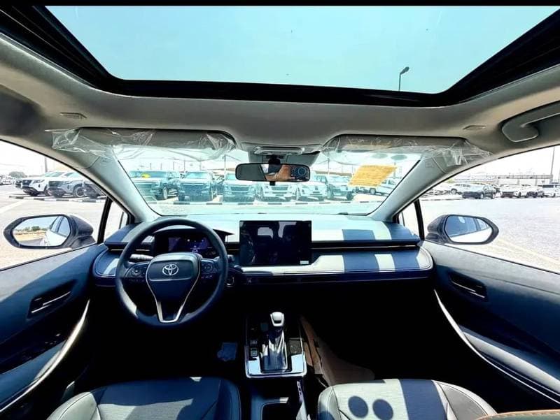 2026 Toyota Corolla XLI HEV thumbnail 8