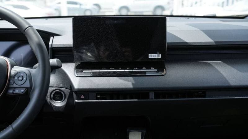 2026 Toyota Corolla Cross GLI thumbnail 7