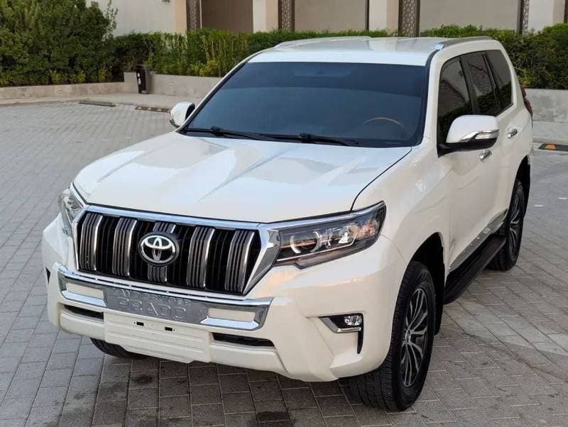 2011 Toyota Prado TX L thumbnail 2