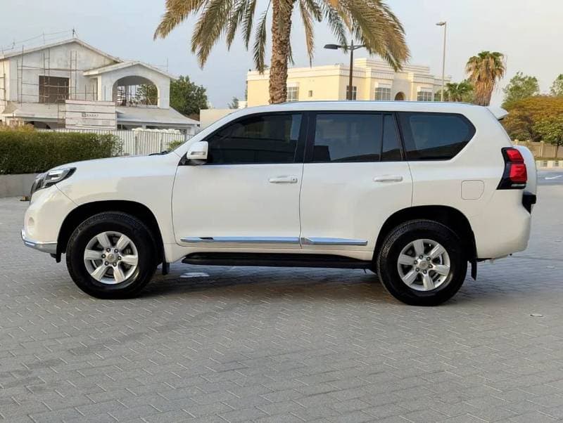 2016 Toyota Prado TX L thumbnail 6
