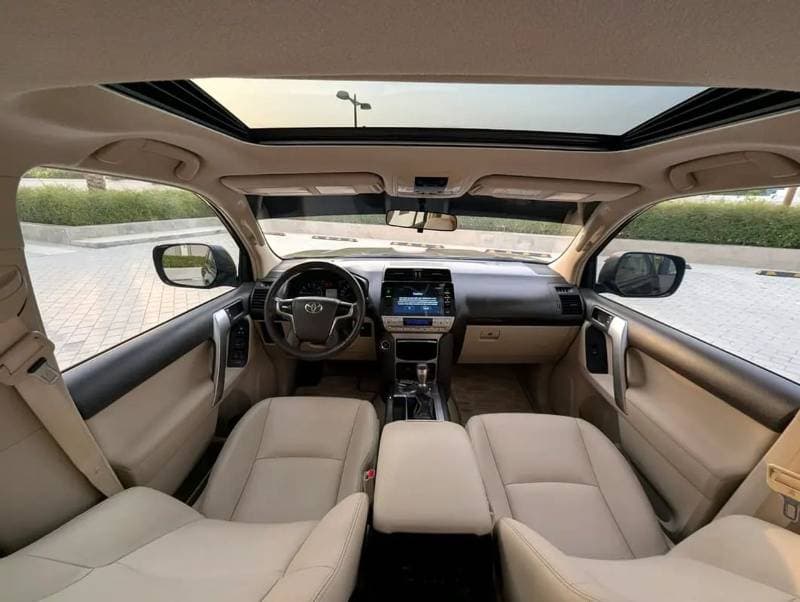 2022 Toyota Prado TX L thumbnail 3