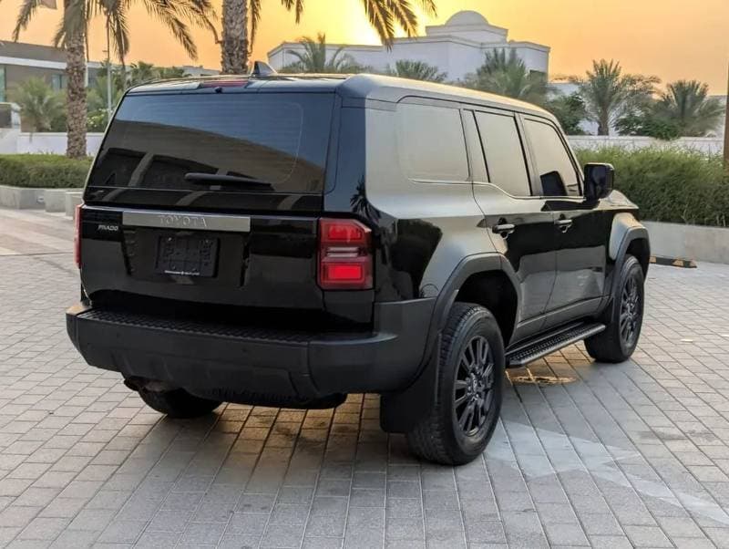 2024 Toyota Prado TX1 thumbnail 5