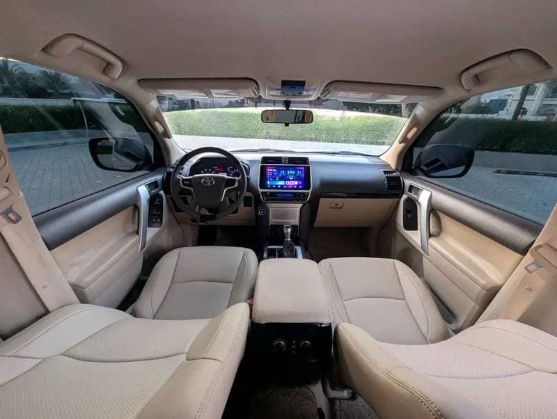 2023 Toyota Prado EXR thumbnail 4