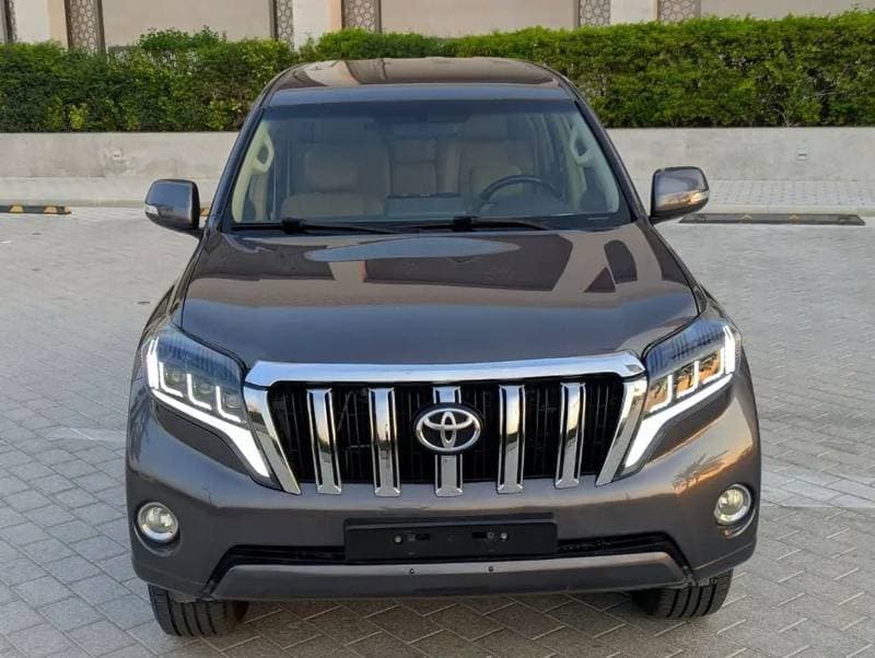 2015 Toyota Prado 60TH thumbnail 3