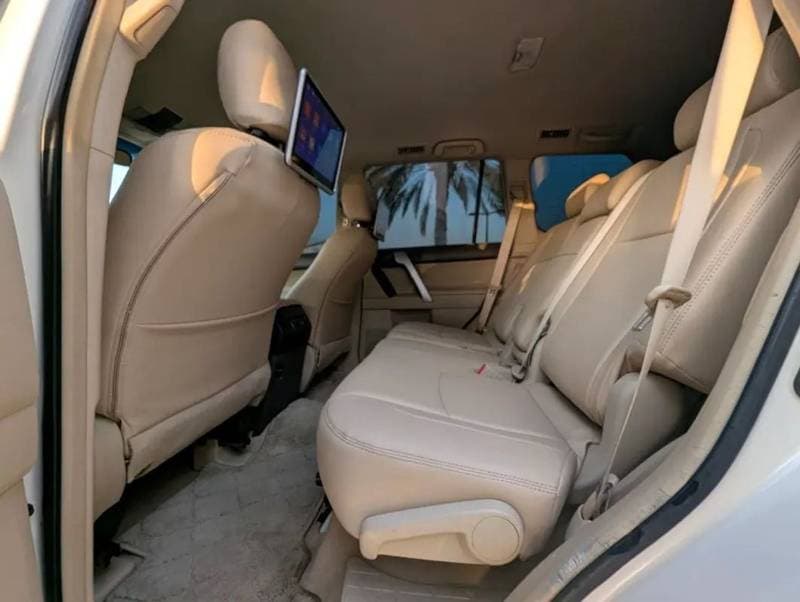 2020 Toyota Prado TX L thumbnail 7