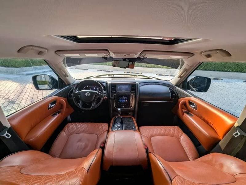 2020 Nissan Patrol SE PLATINUM CITY thumbnail 4