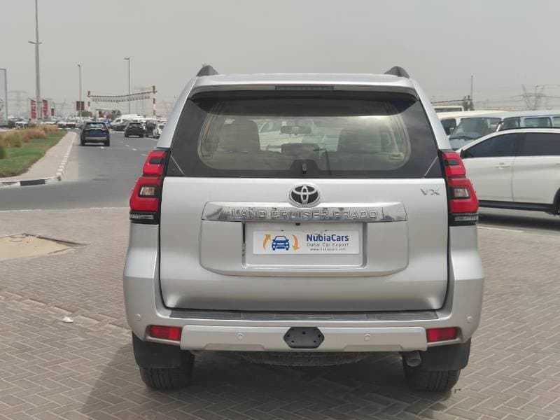 2023 Toyota Prado VX thumbnail 8