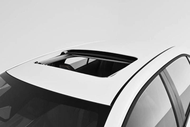 2025 Toyota Corolla XLI EXECUTIVE HEV thumbnail 6