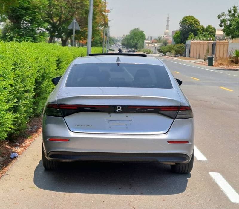 2024 Honda Accord EX L thumbnail 6