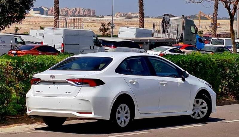 2023 Toyota Corolla XLI thumbnail 5