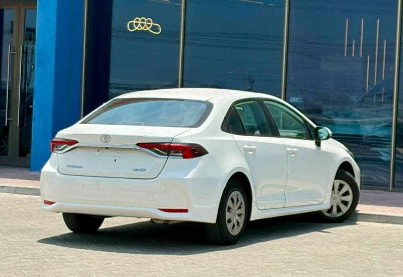 2022 Toyota Corolla XLI thumbnail 5