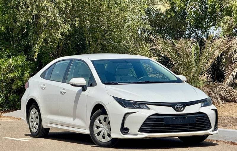 2024 Toyota Corolla XLI thumbnail 2