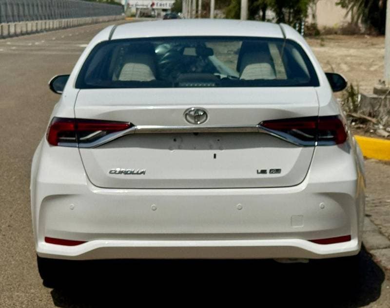 2024 Toyota Corolla XLI thumbnail 6
