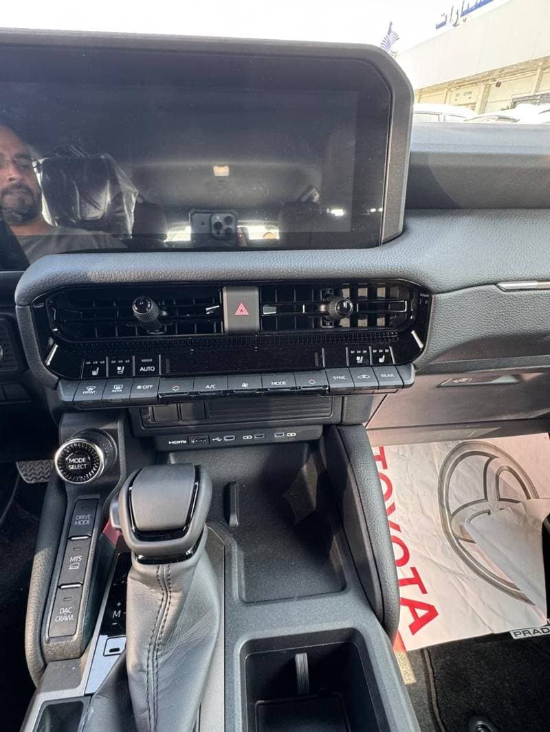 2026 Toyota Prado ADVENTURE thumbnail 2