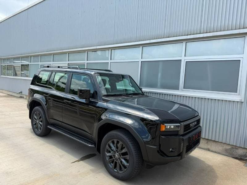 2026 Toyota Prado thumbnail 2