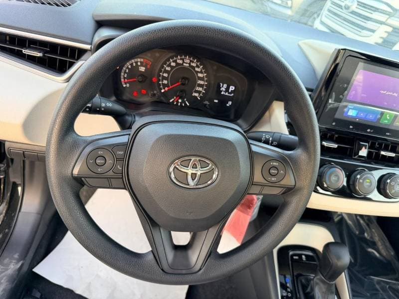 2026 Toyota Corolla XLI thumbnail 8