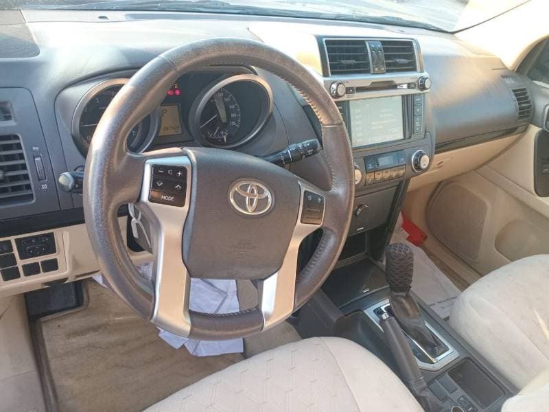 2015 Toyota Prado TX L thumbnail 6
