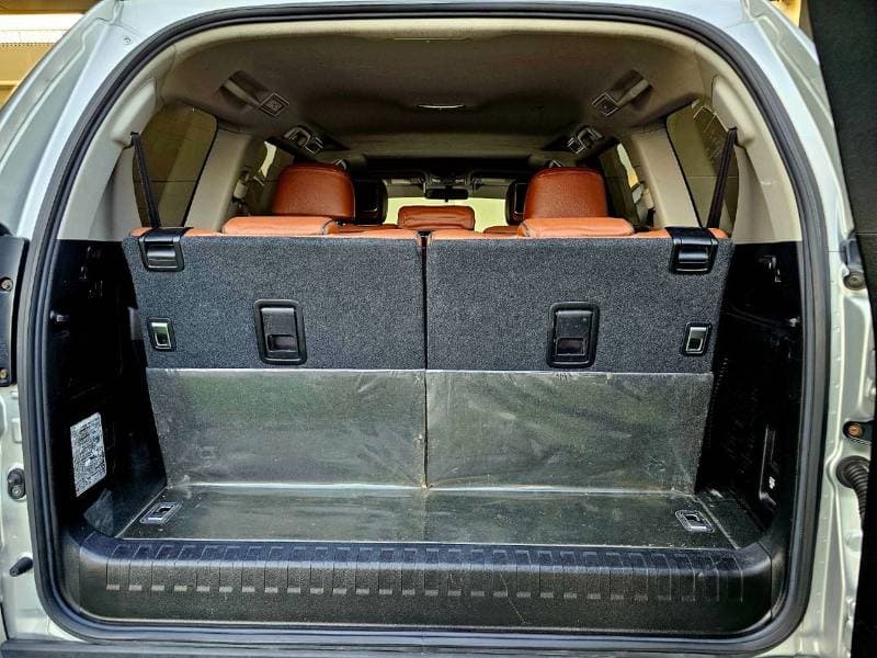 2016 Toyota Prado thumbnail 7